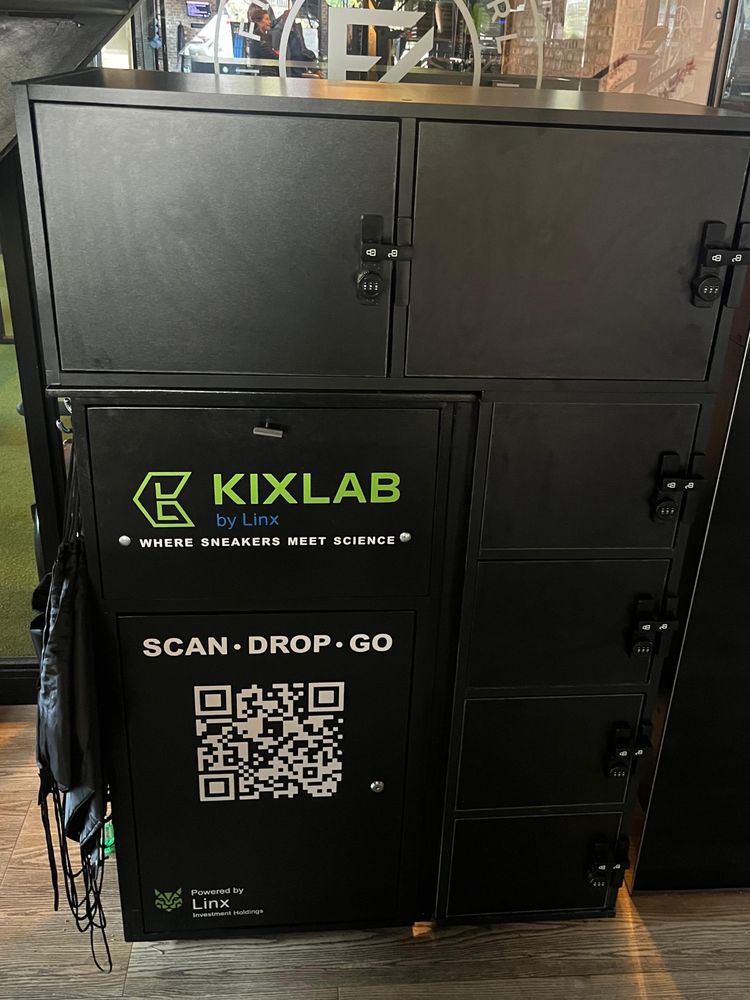 Locker bank for KIXLAB: The locker bank